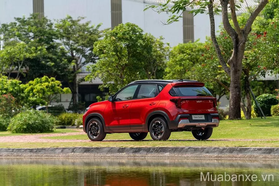 Thiết kế đuôi xe Kia Sonet