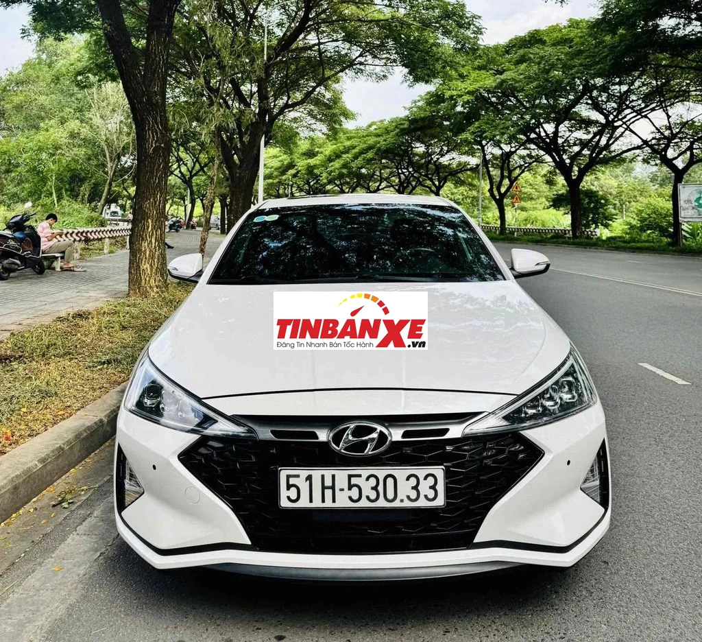 Hyundai Elantra 2019 1.6AT Turbo Sport- 89000 km