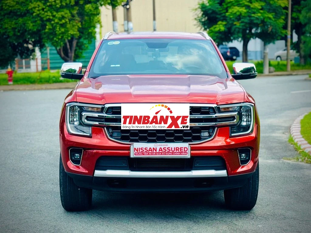 Ford Everest 2022 Titanium 2.0L AT 4x2 - Form Mới