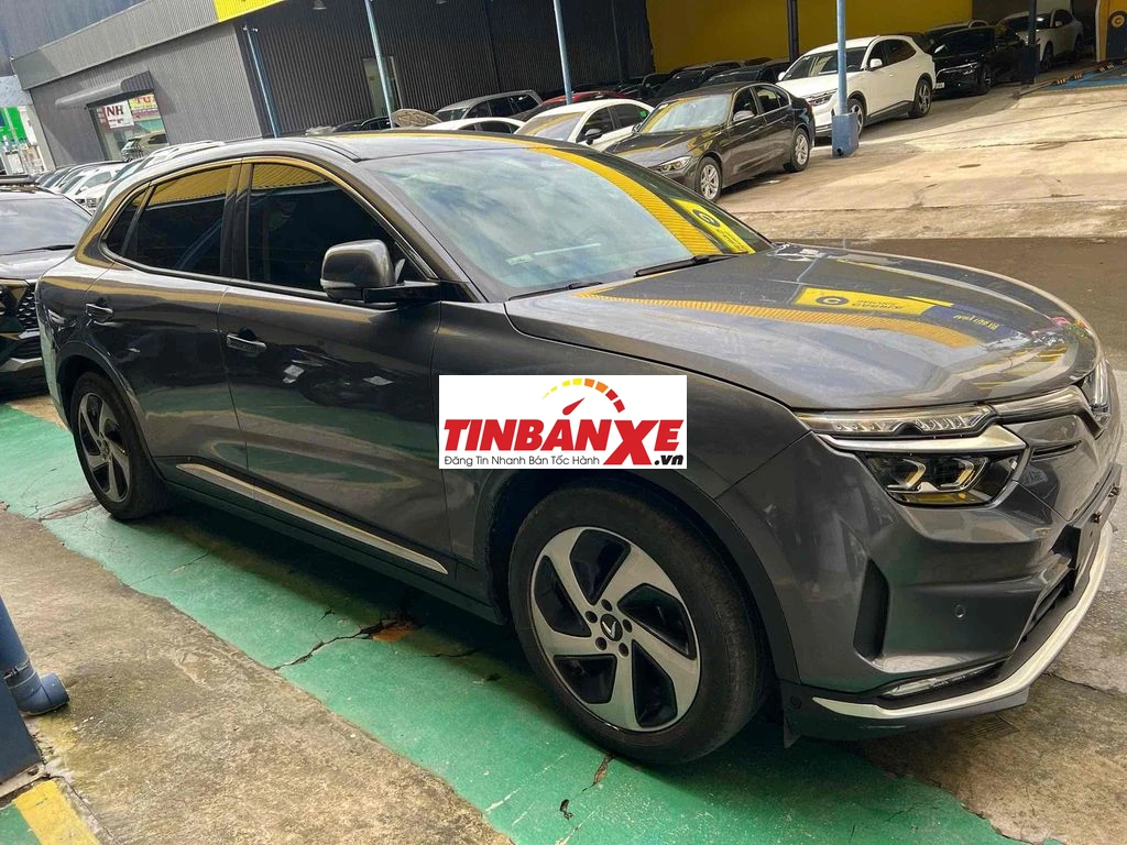 VF8 Eco Sdi 2023 xe chất