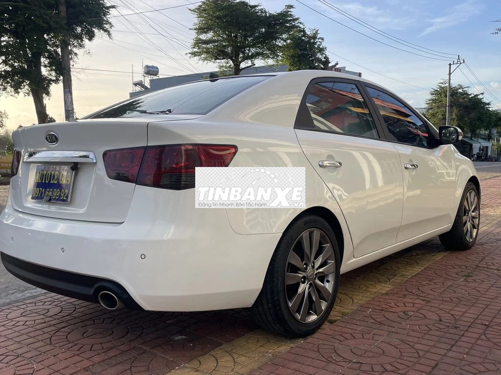 KIA Forte SX 2010 Trắng