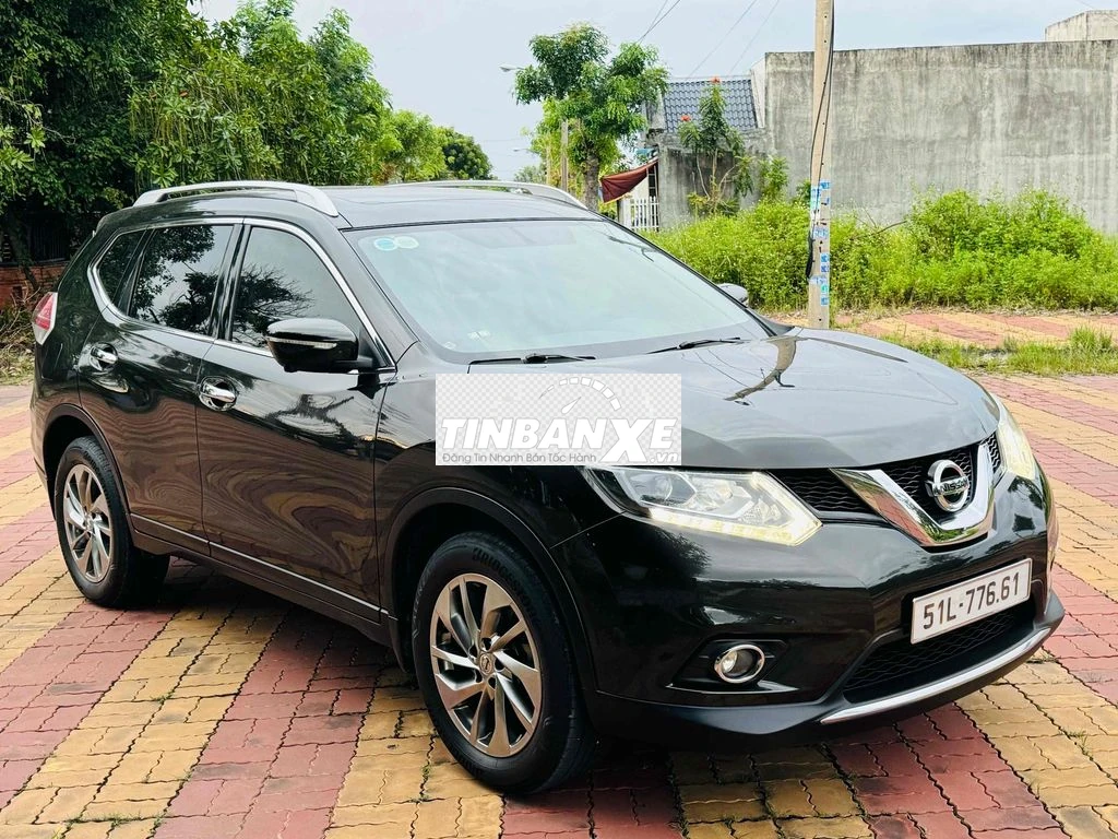 Nissan X-Trail 2017 2.5-4WD Đen