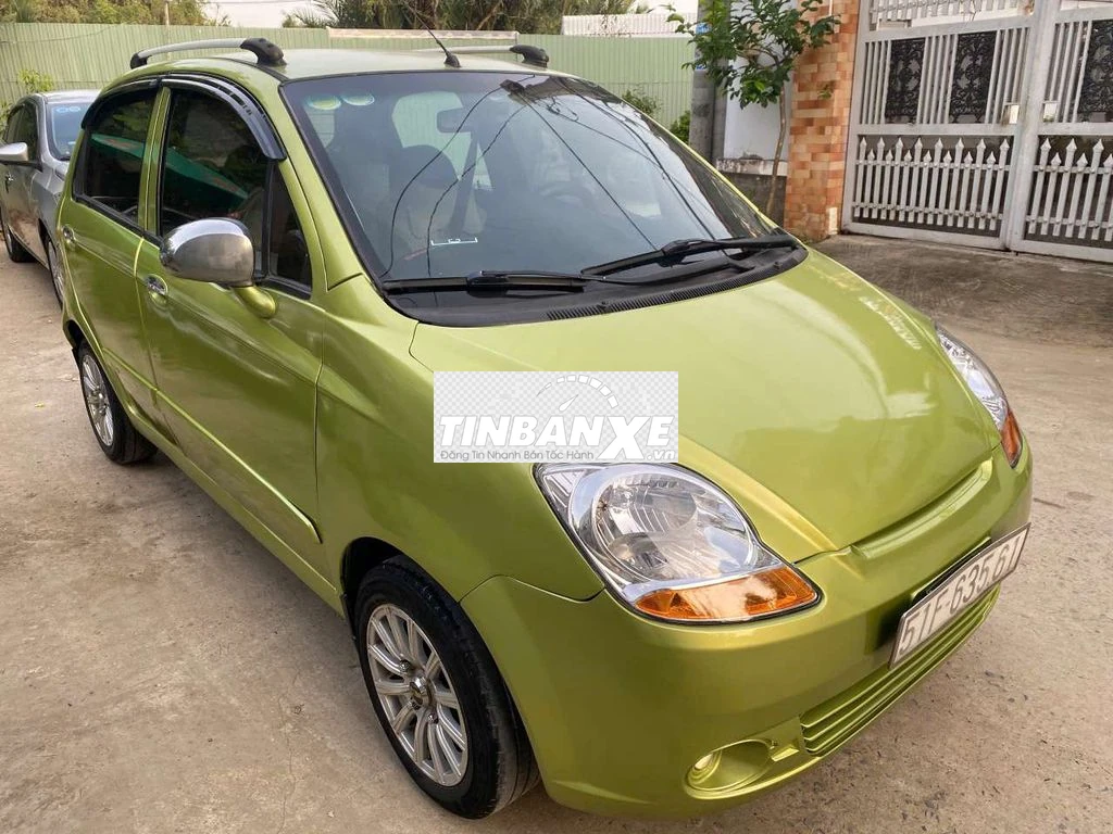 Bán Spark 4 máy 1.0 chính chủ giá bằng xe 3 máy