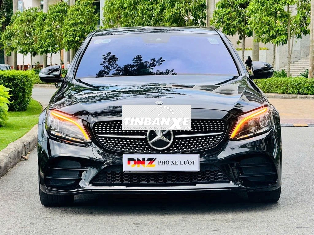 Mercedes Benz C300 2020