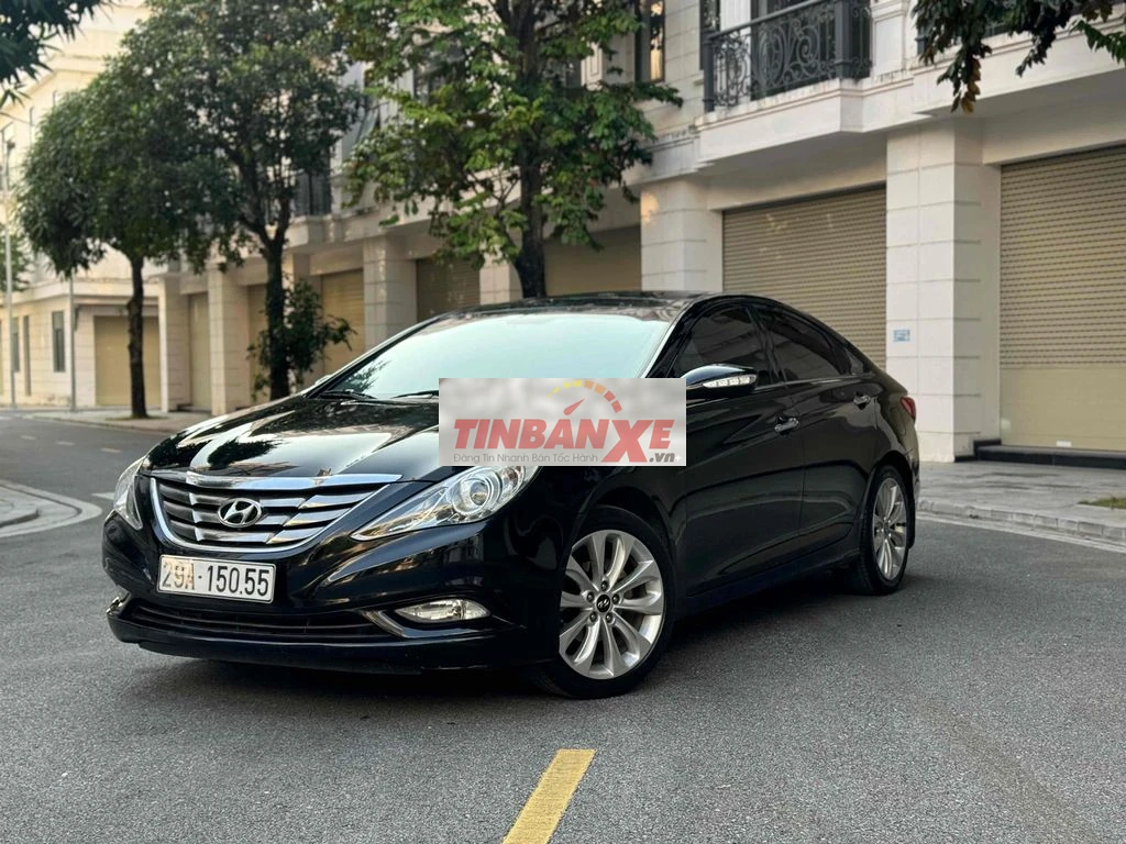 Hyundai Sonata 2010 2.0L AT - 140000 km