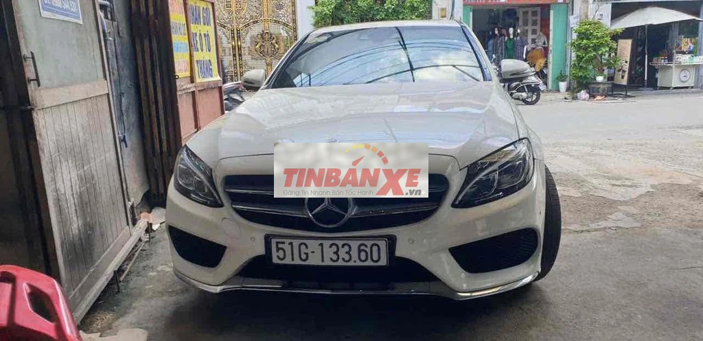 Mercedes-Benz C300 2017 Trắng 77910 km