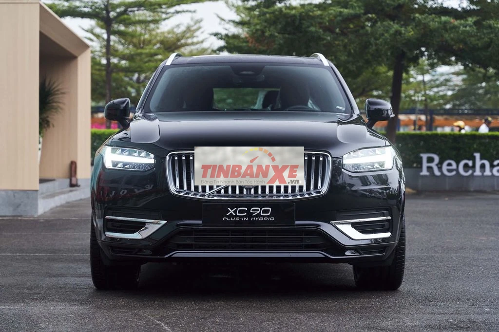 Volvo XC90 Plug-in Hybrid Ultra Đen