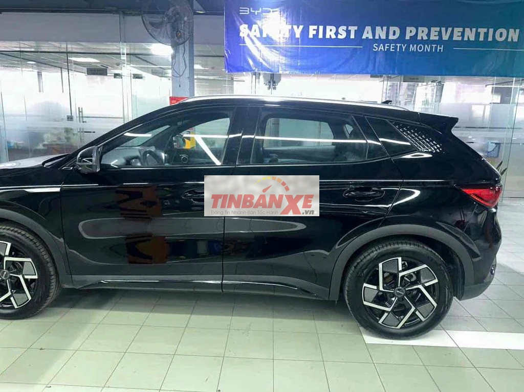 BYD ATTO 3 Premium 2024 Đen 8000km