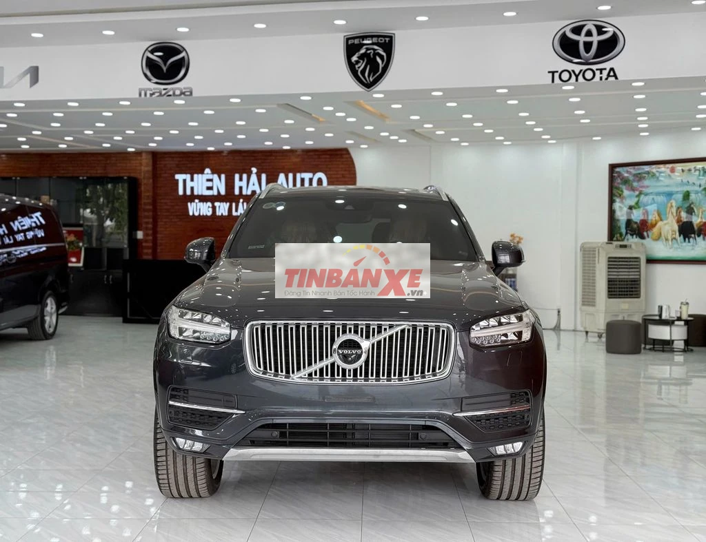 Volvo XC-90 T6 AWD 2018 Xám