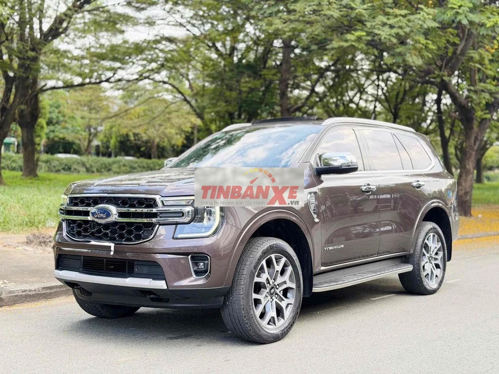 ✅ Ford Everest Titanium 1 cầu - Xe Hãng