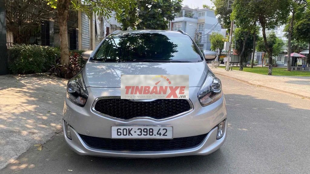Kia Rondo 2016 1.7AT 99000 km Bạc