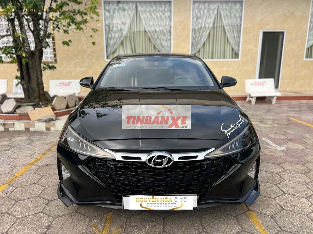 Bán Huyndai Elantra 1.6MT 2021 Siêu đẹp