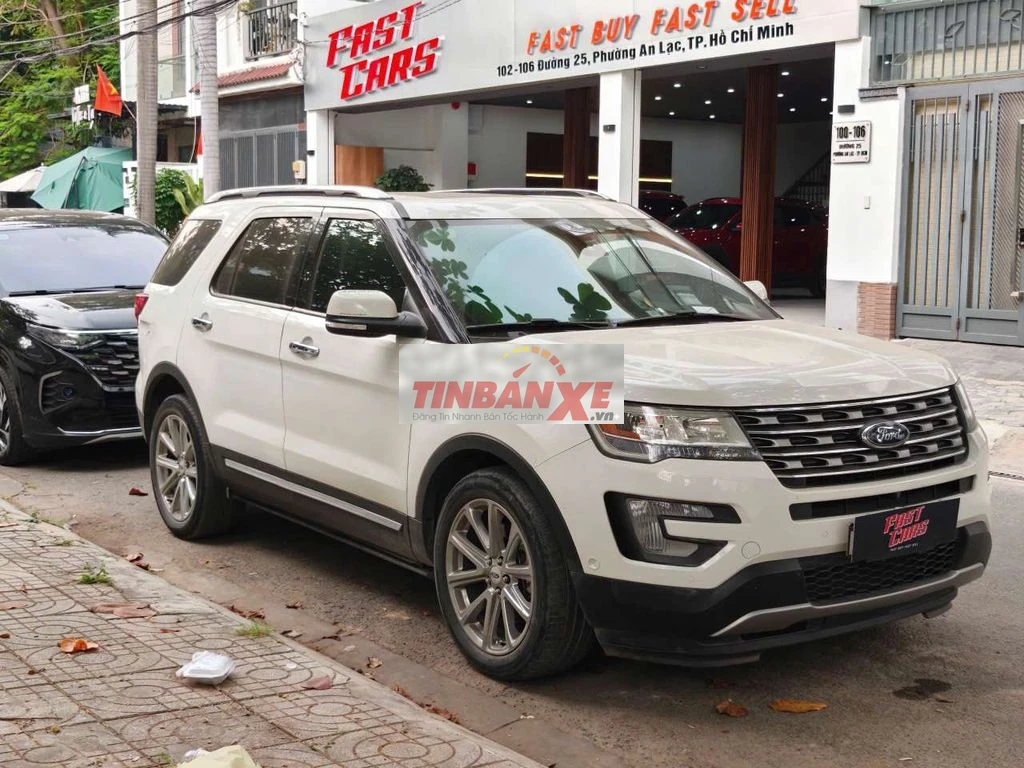 Ford Explorer 2017 Limited 2.3L máy xăng,màu trắng