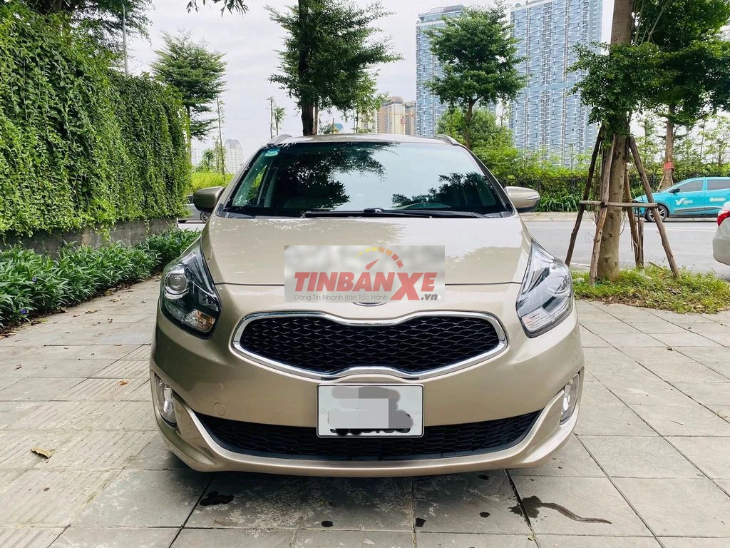 Kia Rondo số tự động đời 2016