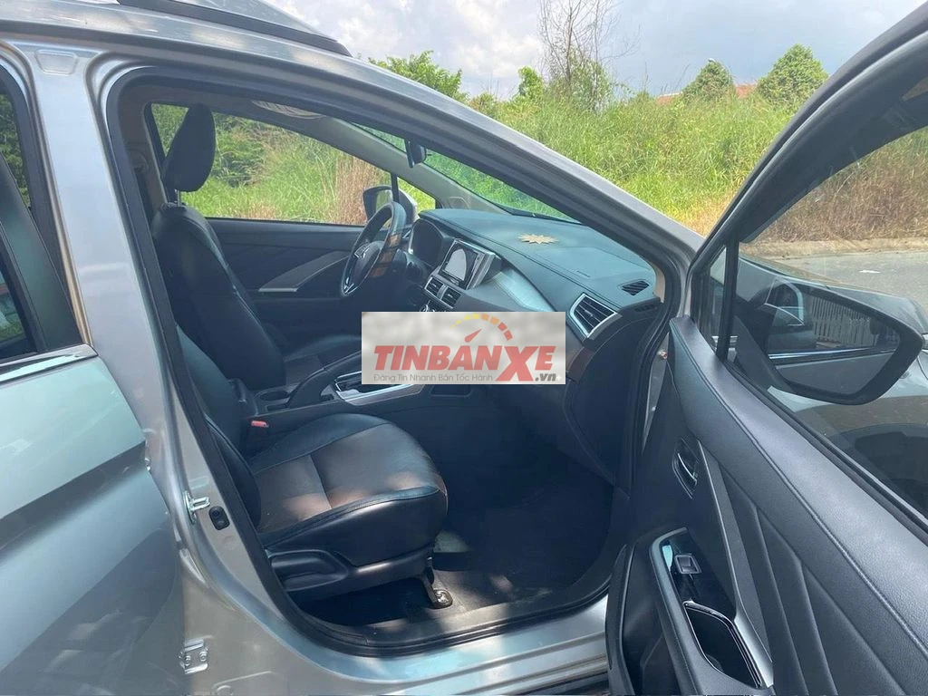 Mitsubishi Xpander Cross 2021 Bạc