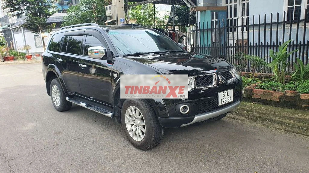 Mitsubishi Pajero Sport 2014 Đen
