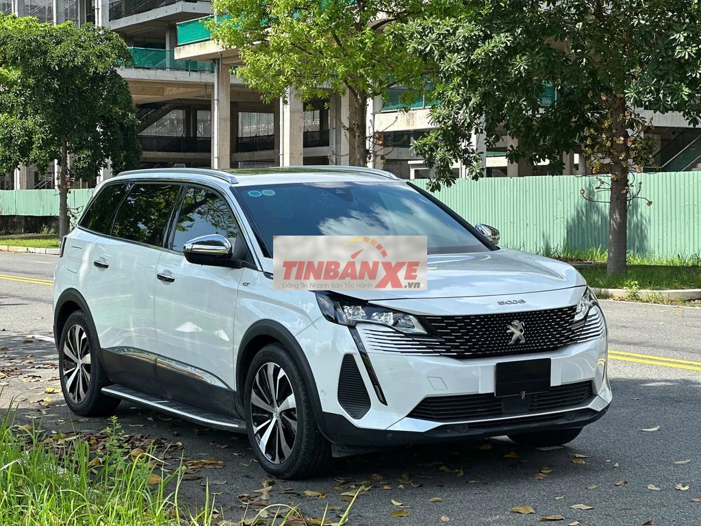 Peugeot 5008 GT Line 2022 Trắng 43.000 km