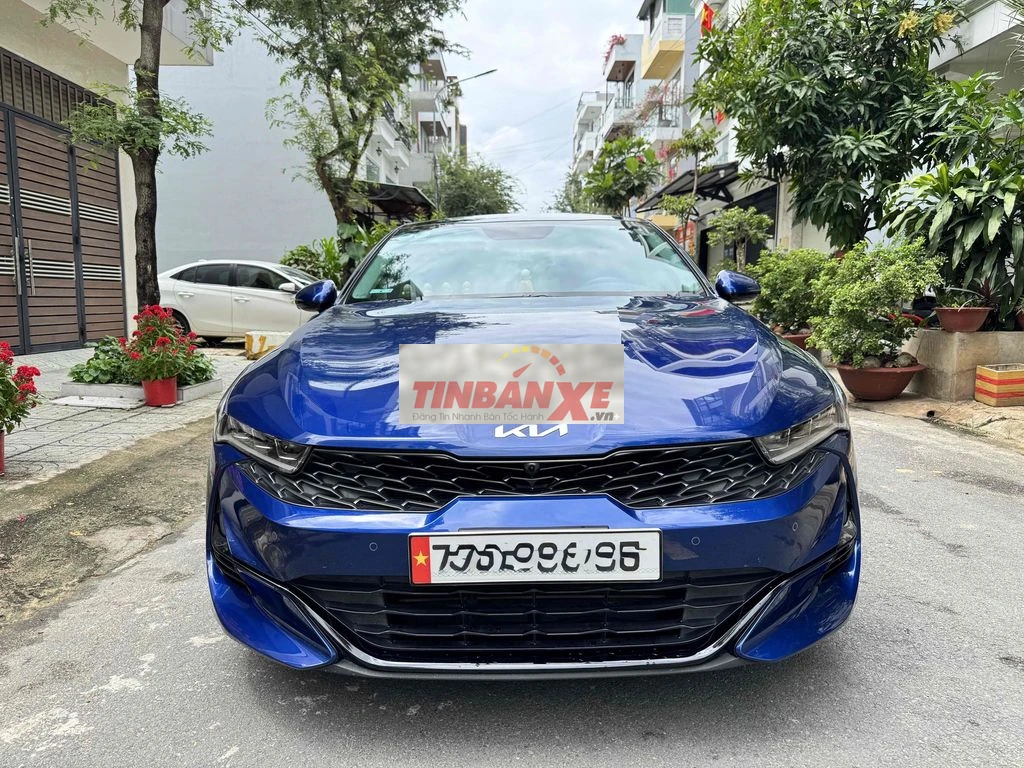 KIA K5 Xanh 38.000 km