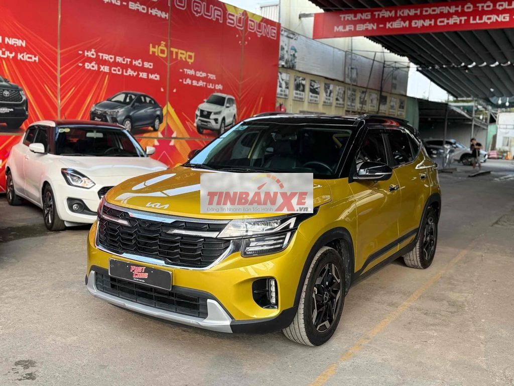 KIA Seltos 1.5 Premium 2024 odo 42.000 km