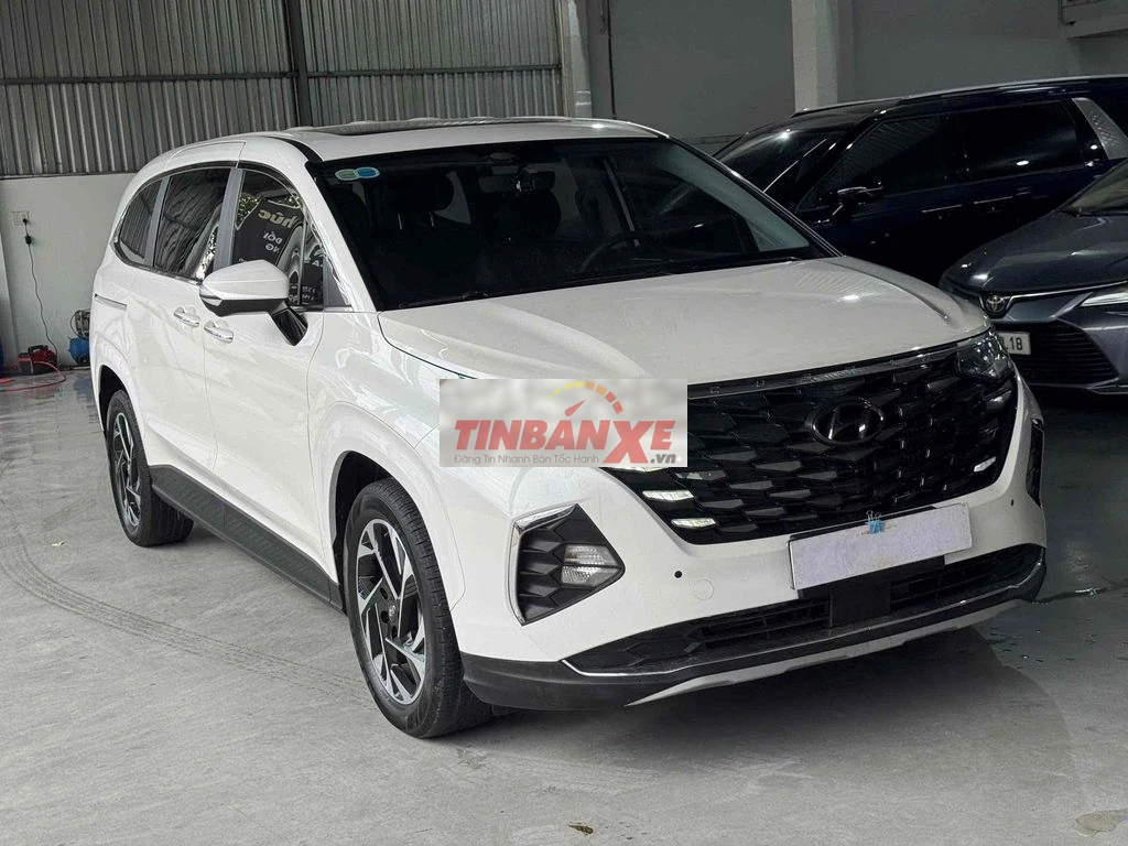 Hyundai Custin 2023 1.5 đặc biệt 50.000 km