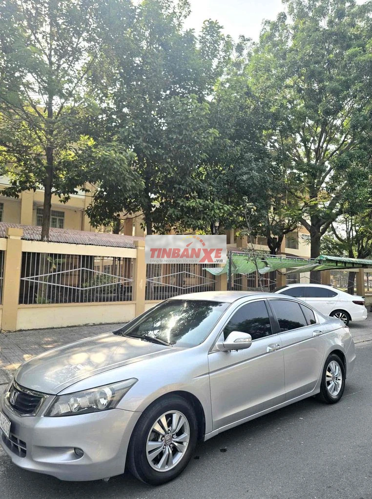 Honda Accord 2009 Bạc