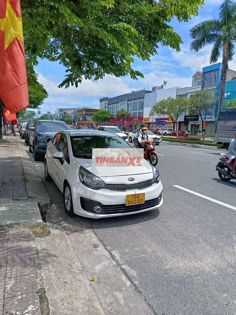 Cần bán xe kia rio 2014 1.5