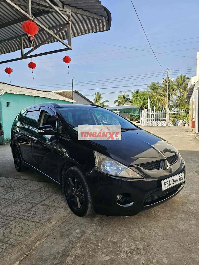 Mitsubishi Grandis 2009 Đen