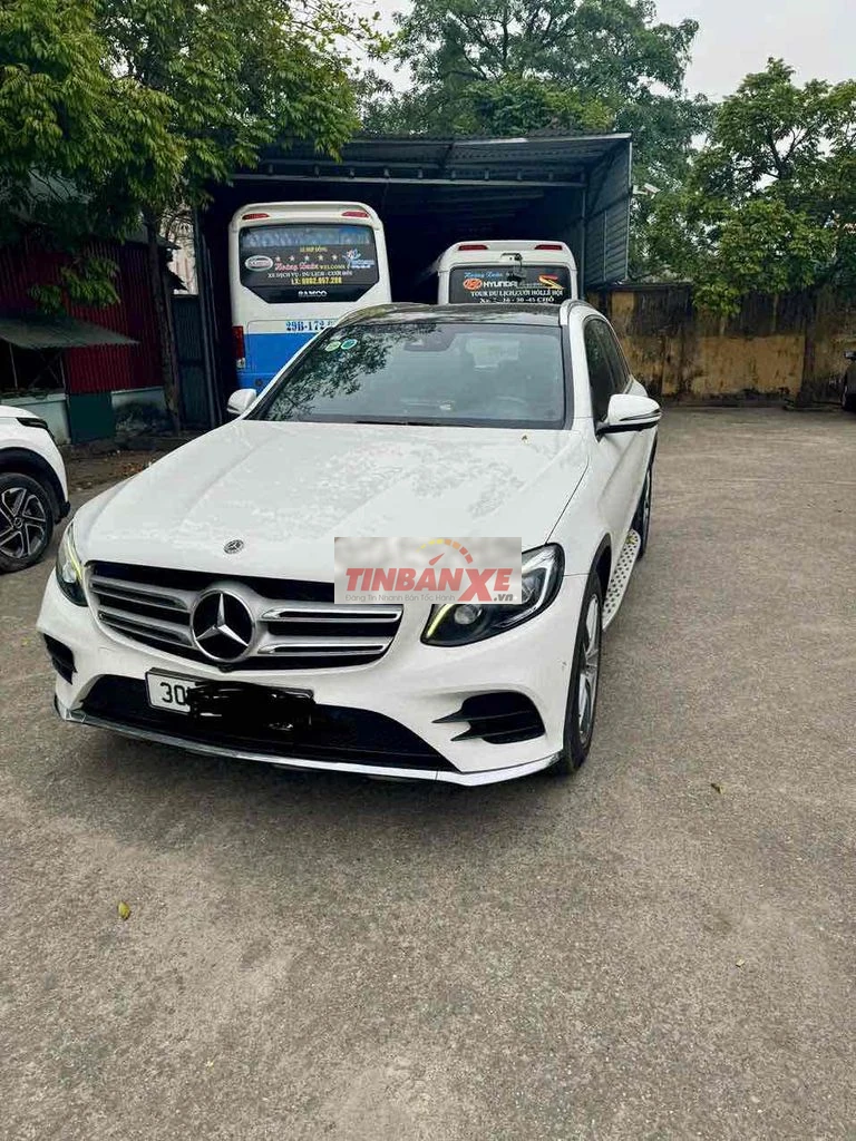 Mercedes-Benz GLC300 2018 Trắng 120500 km