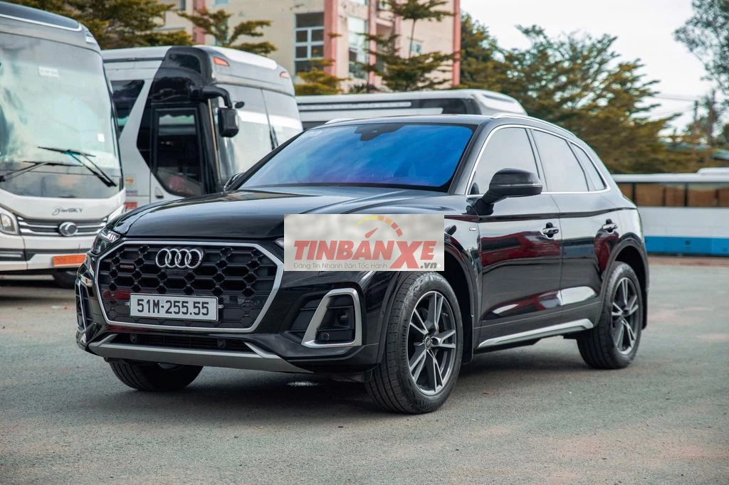 Audi Q5 S Line 45 TFSI Quattro đen 2023 đi 43k km