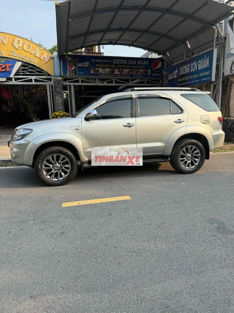 Toyota Fortuner 2006, tự động, chính chủ