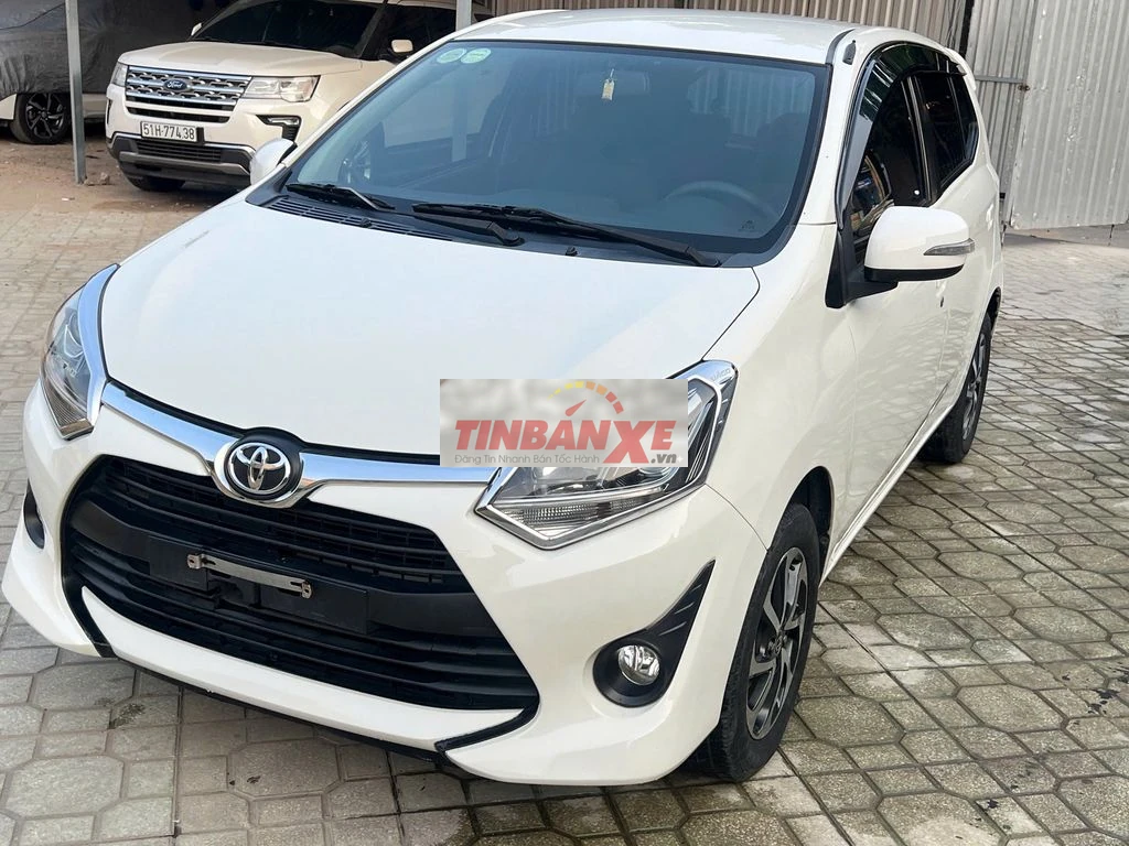 nhà bán Toyota Wigo số sàn zin đẹp - Trắng