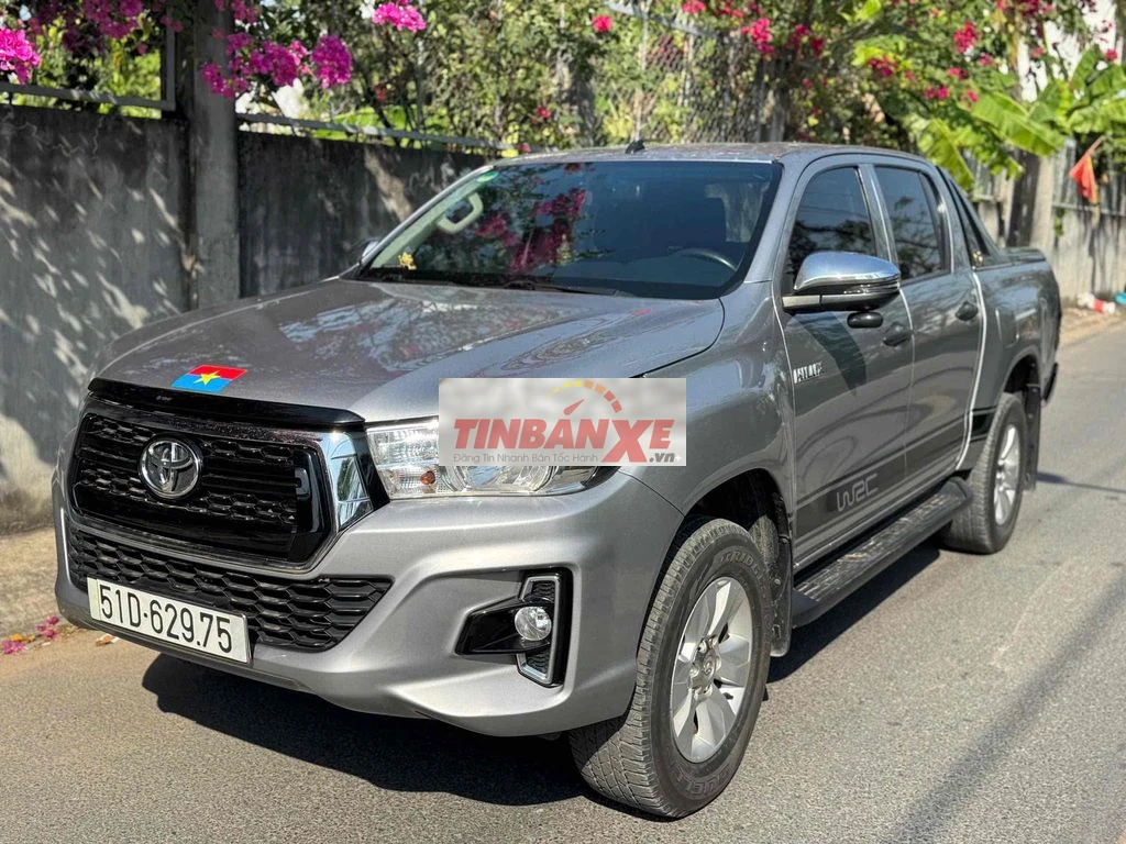 xe cần bán gấp toyota hilux