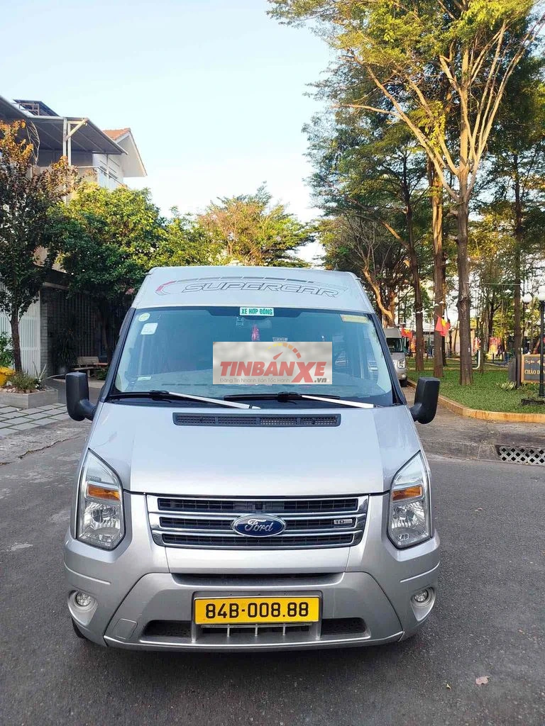 Ford Transit 2015 Luxury Bạc