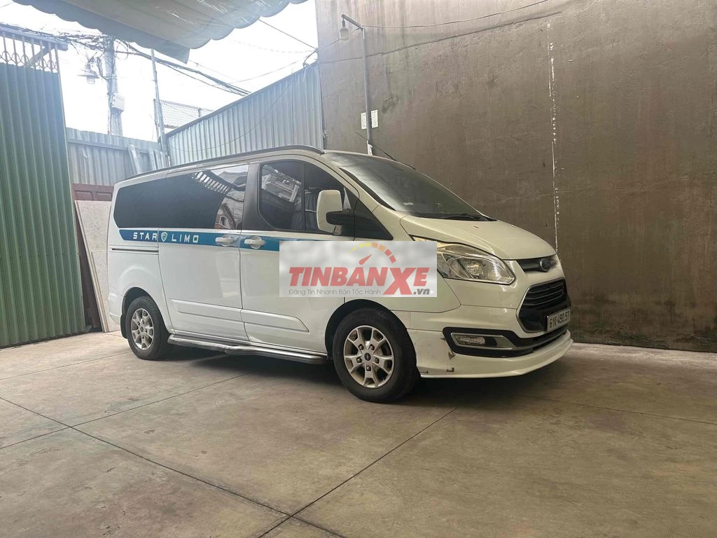 Ford Tourneo Limo Trắng 37.904 km