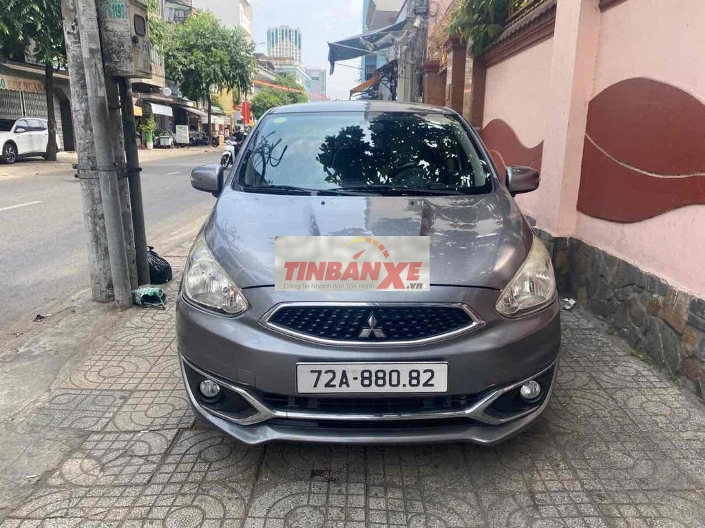 Mitsubishi Mirage 2018 Xám