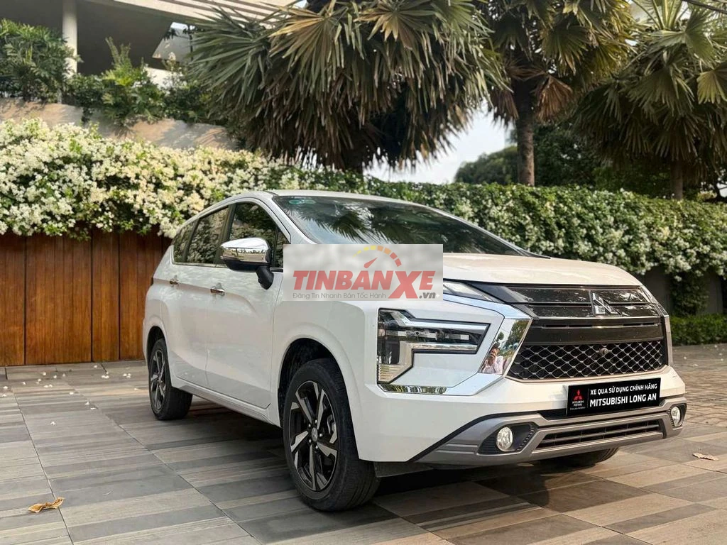 Mitsubishi Xpander Premium 2024 Trắng