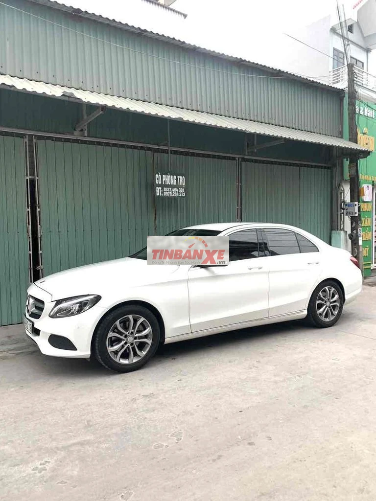 Mercedes-Benz C200 2016 Trắng