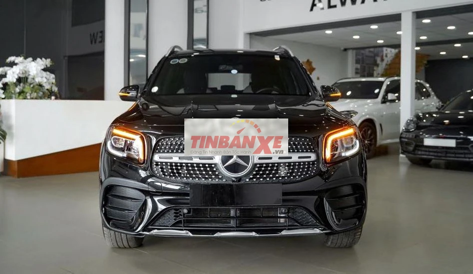 Mercedes GLB 200 amg model 2022 7 chỗ nhập khẩu