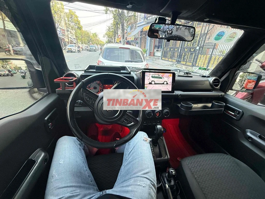 Suzuki Jimny Đen 15.000km chính chủ