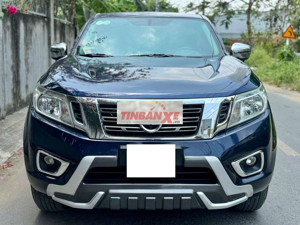 Nissan Navara EL Premium Xanh đậm