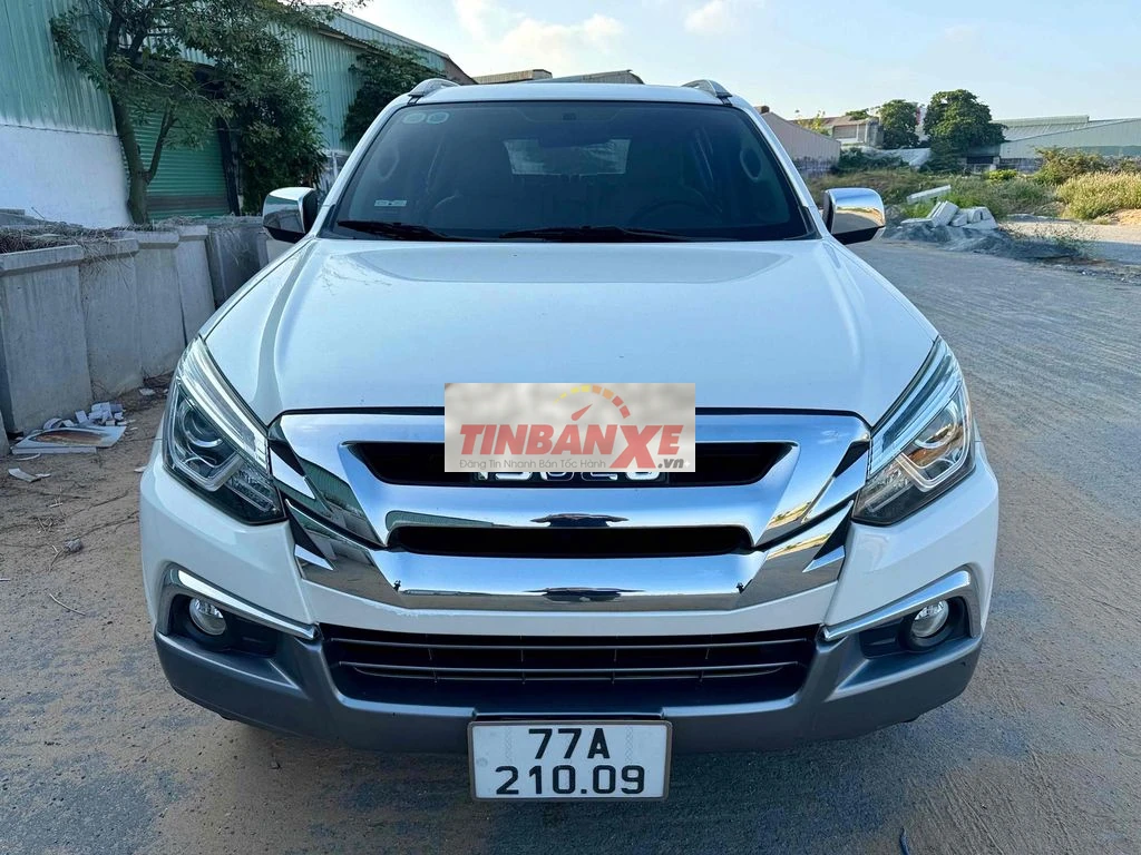 Isuzu Mu X 2021 - 120 km