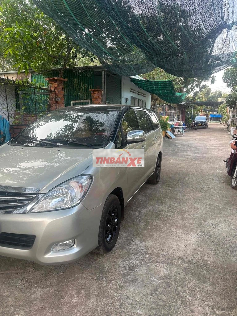 Toyota Innova