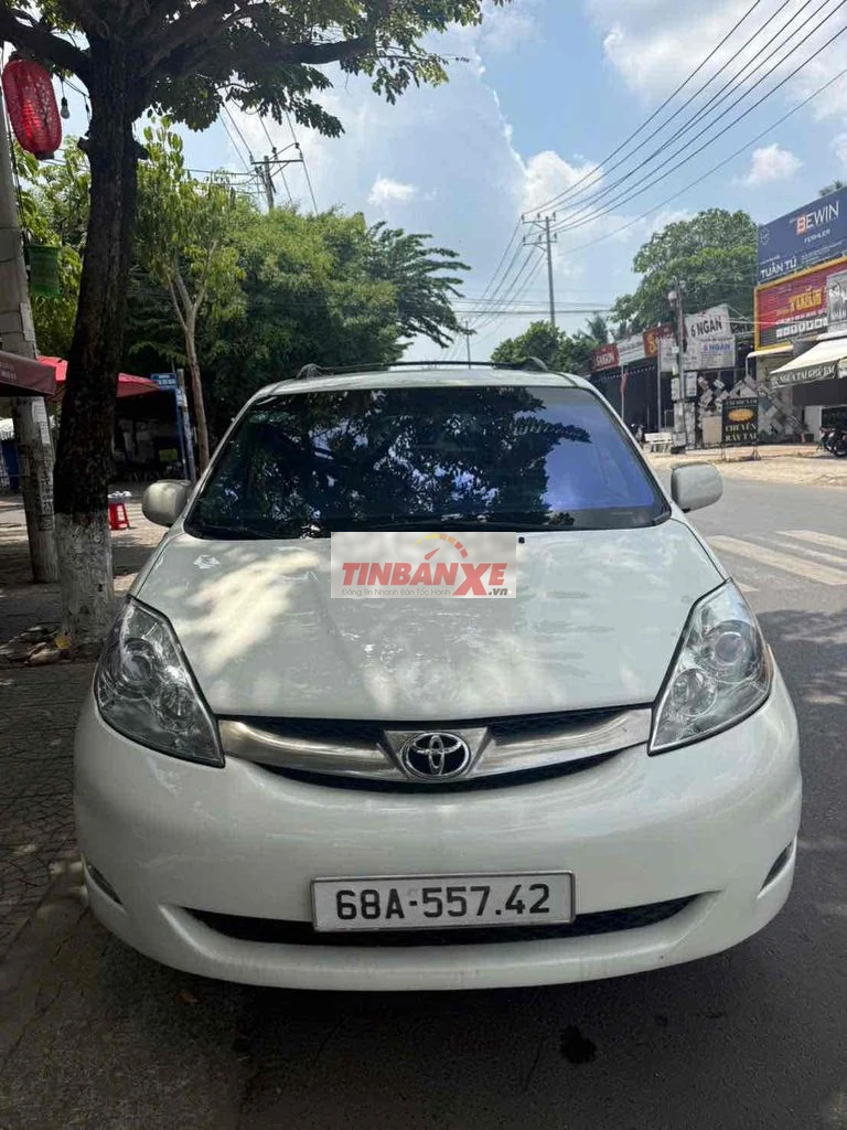 Toyota Sienna LE 2008 Trắng