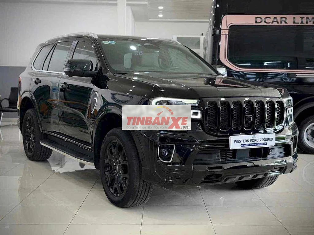 Ford Everest Titanium Plus 2023 Đen