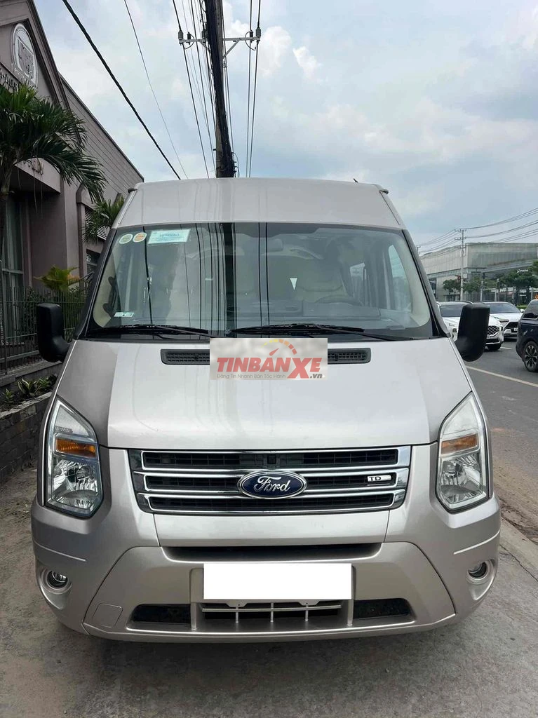 Ford Transit 2015 Luxury 16 chỗ Xe zin đẹp Máy zin
