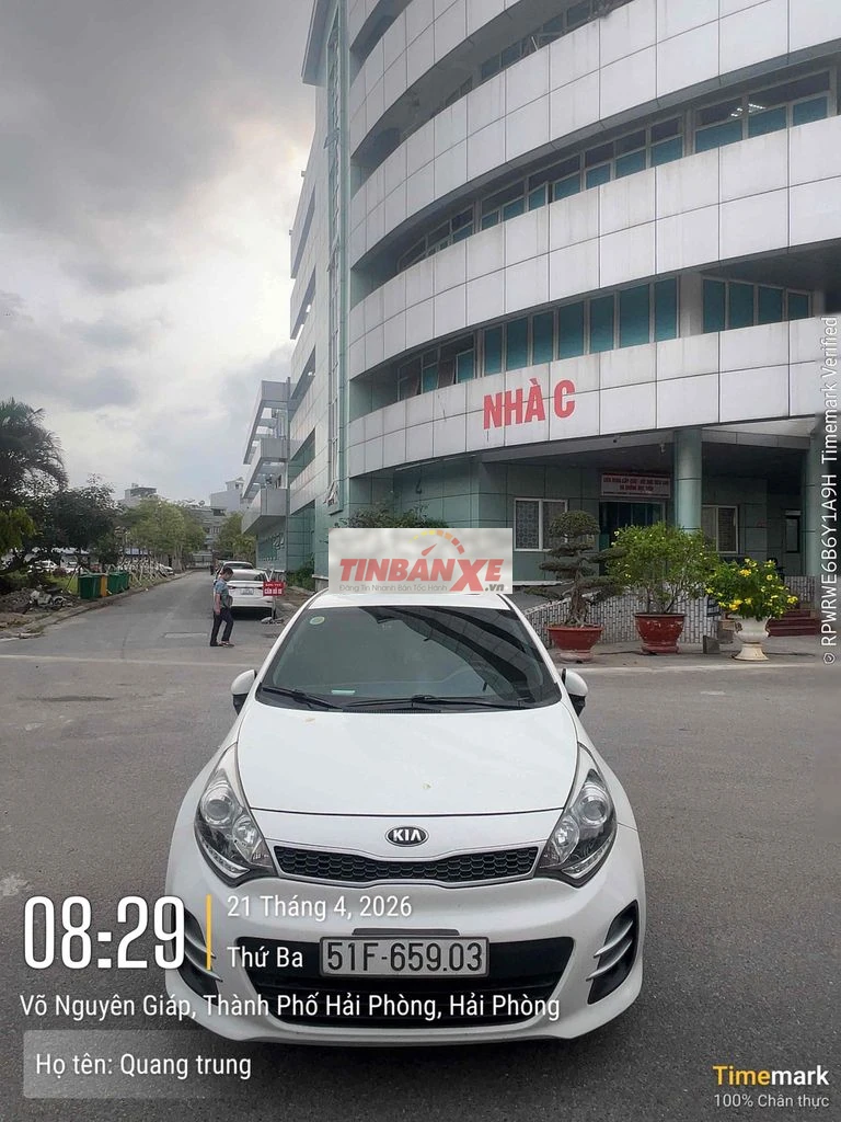 Kia Rio 2015 trắng