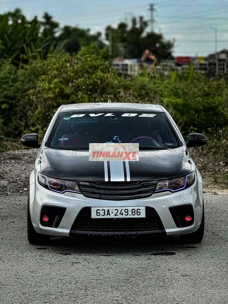 Kia Forte Koup 2009 Bạc