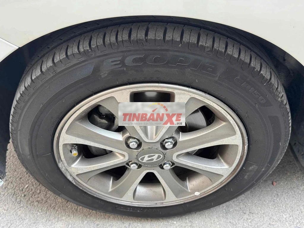 Hyundai i10 2015 1.2 STD 100.000 km