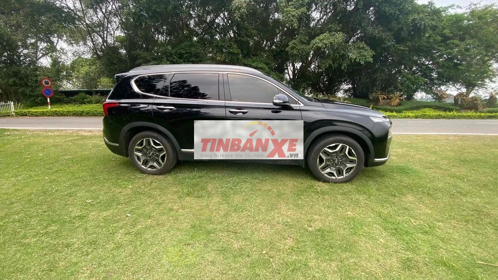 Hyundai SantaFe cao cấp 2.2L HTRAC 2020 xe chính