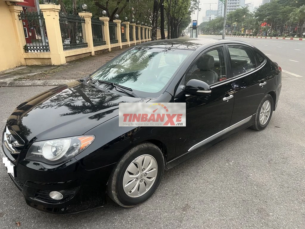 Hyundai Avante 2011 1.6L Đen